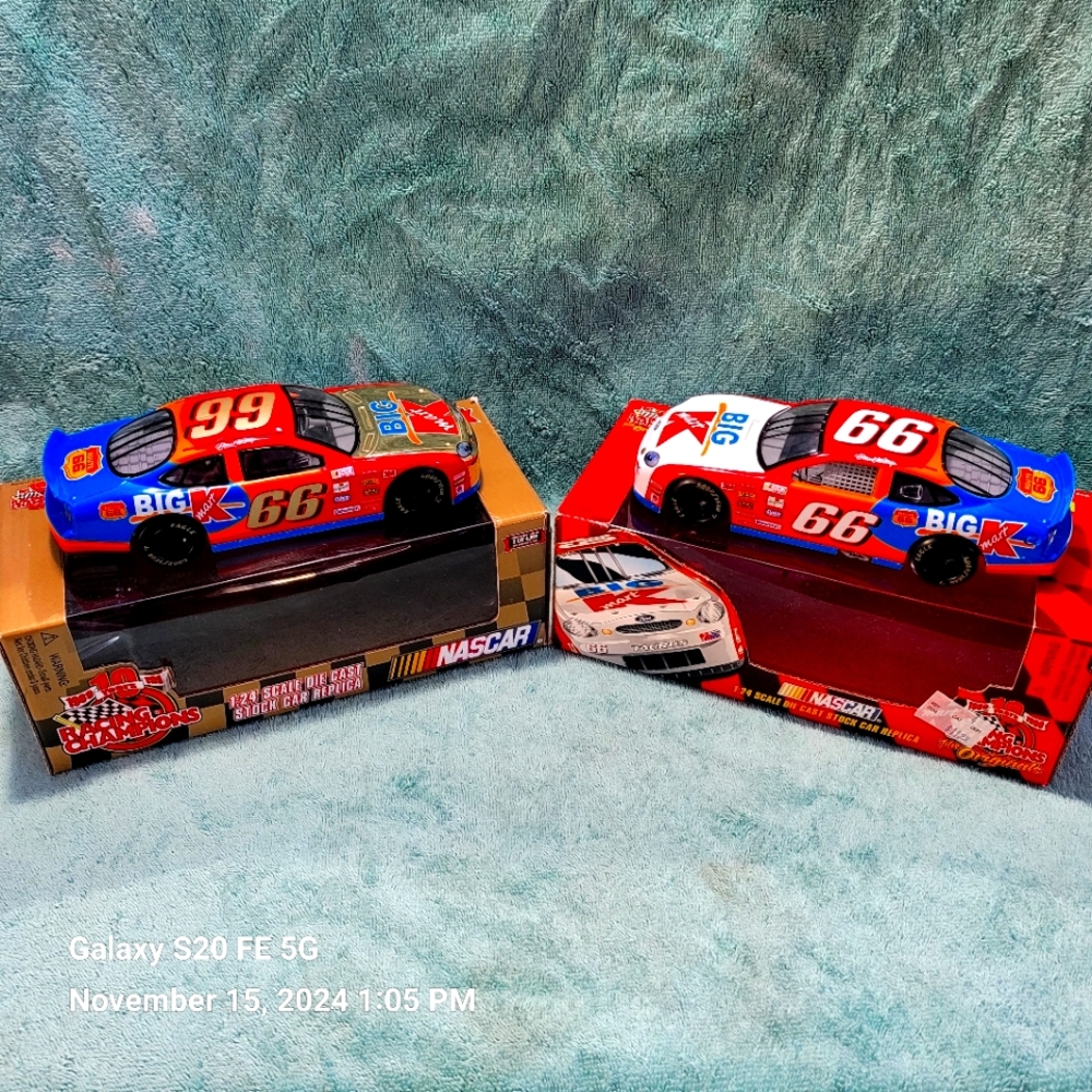 NASCAR RACING CARS